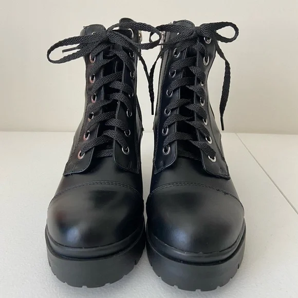 NWOT | Nine West women’s faux leather lace up combat zip boots wedge chunk heel - Picture 2 of 7